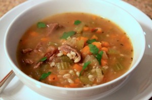 Easy Beef Barley Soup – the chic brûlée